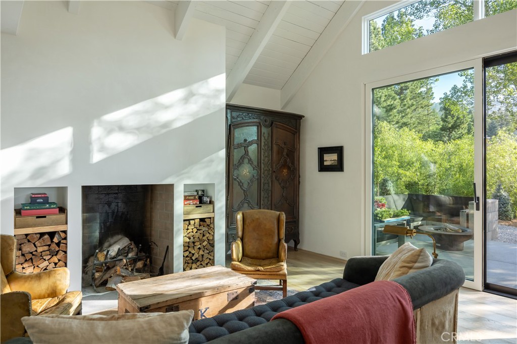 43612 Shasta Road Property Photo 3