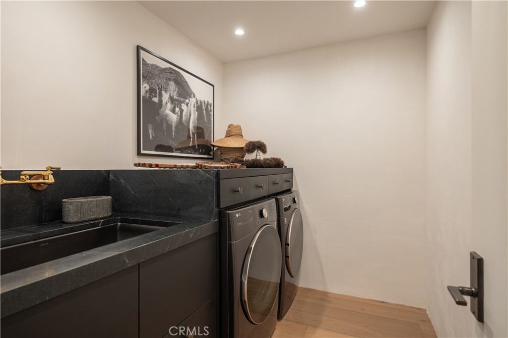 43612 Shasta Road Property Photo 12