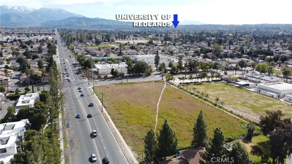 700 Lugonia Property Photo 8
