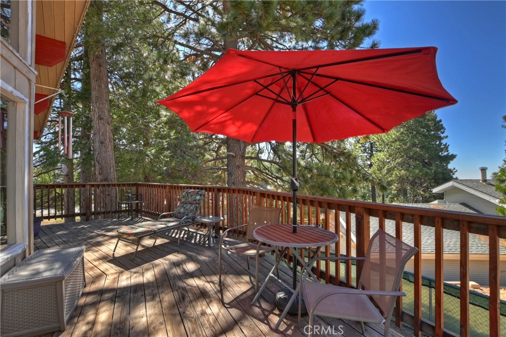 1930 Nob Hill Drive Property Photo 13