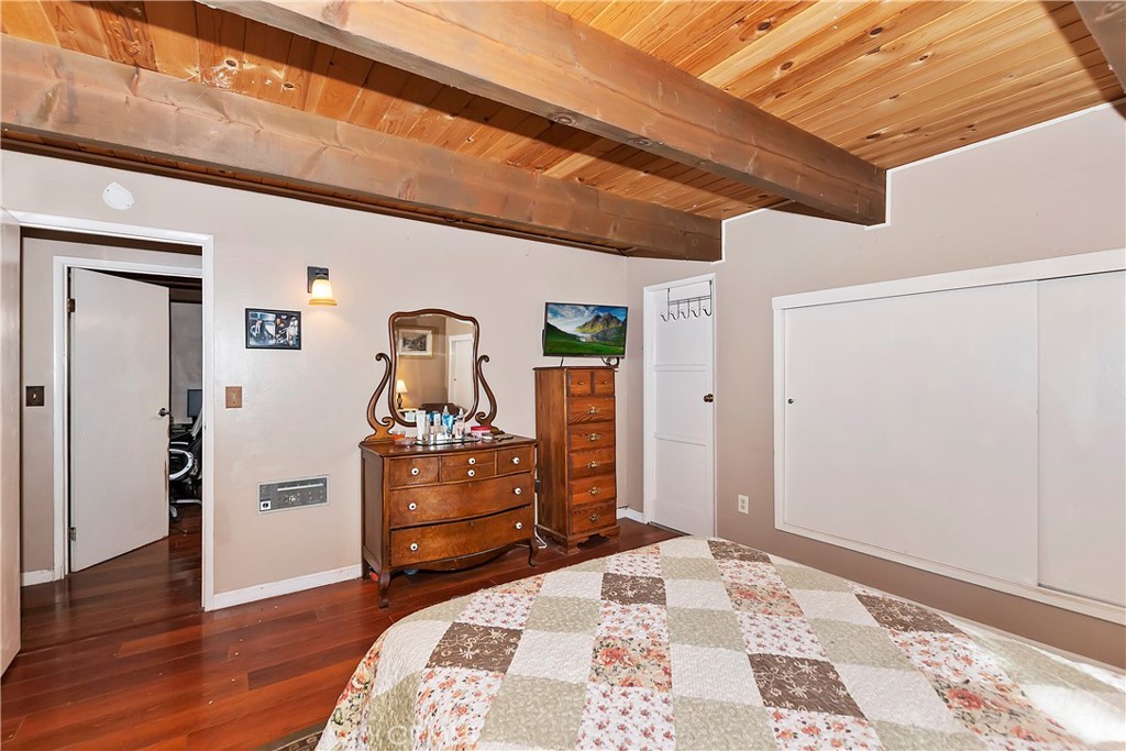 1930 Nob Hill Drive Property Photo 18