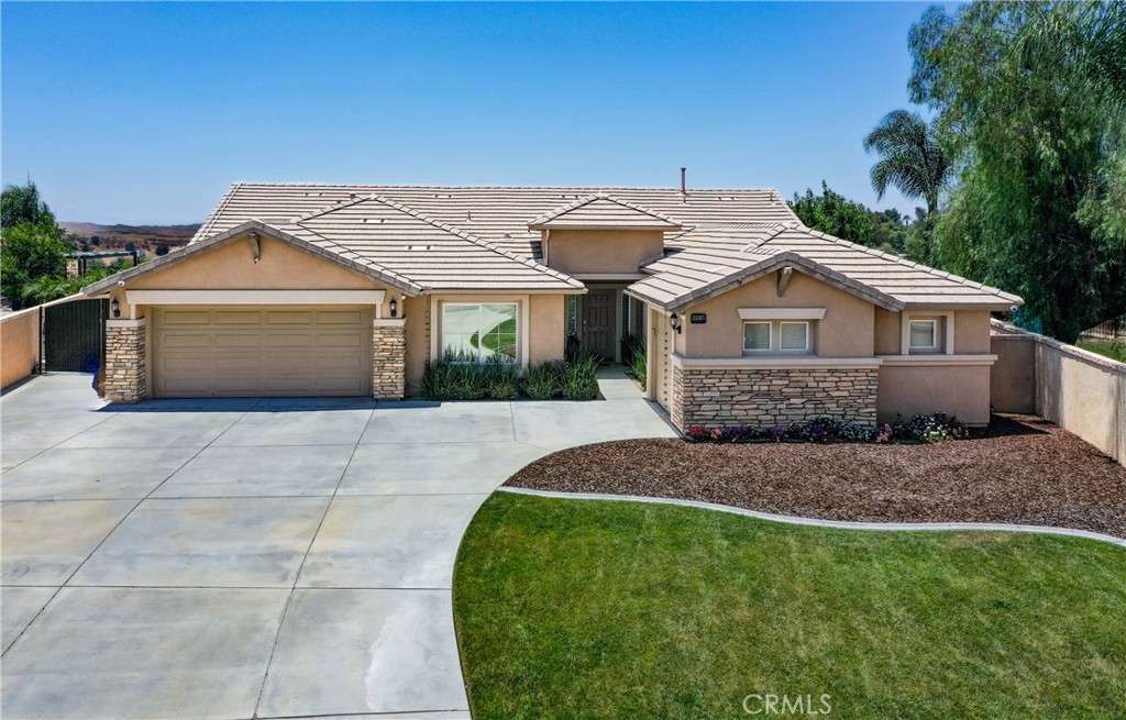 33387 James Stewart Circle Property Photo 1