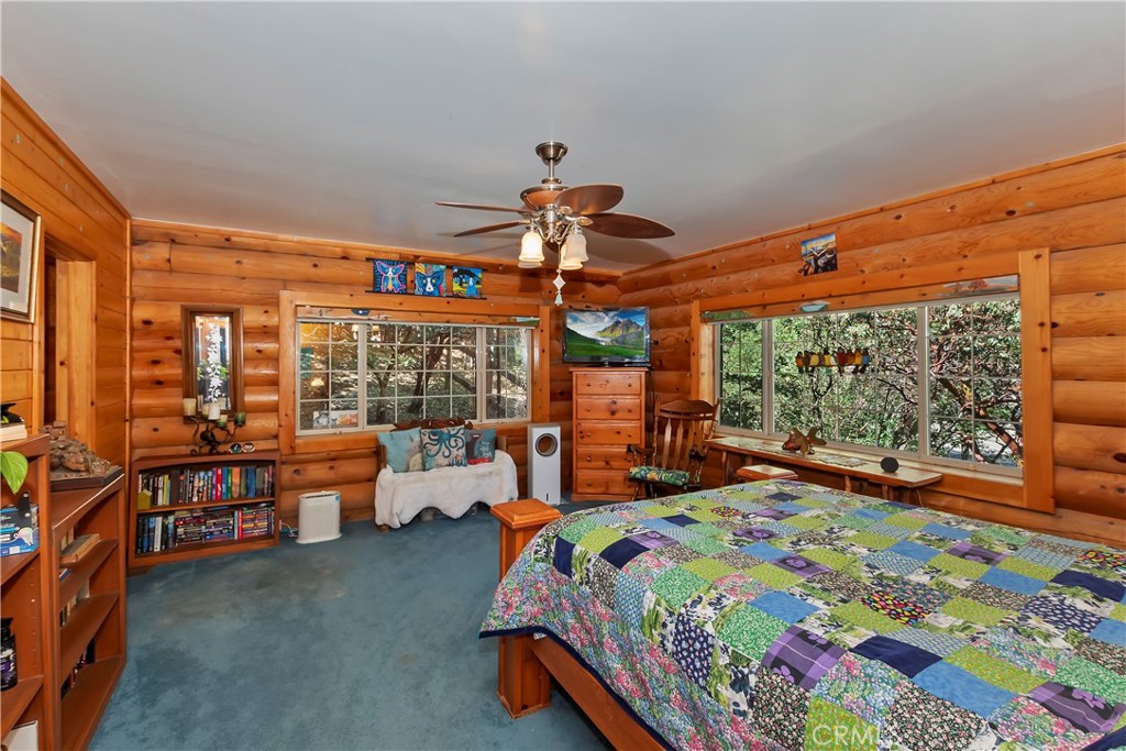 1415 Manzanita Way Property Photo 14