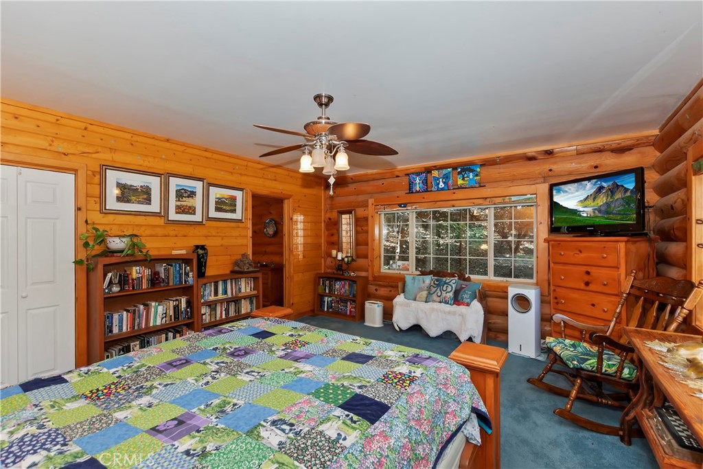 1415 Manzanita Way Property Photo 16