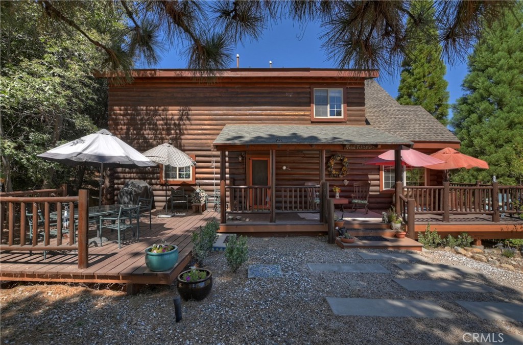 1415 Manzanita Way Property Photo 22