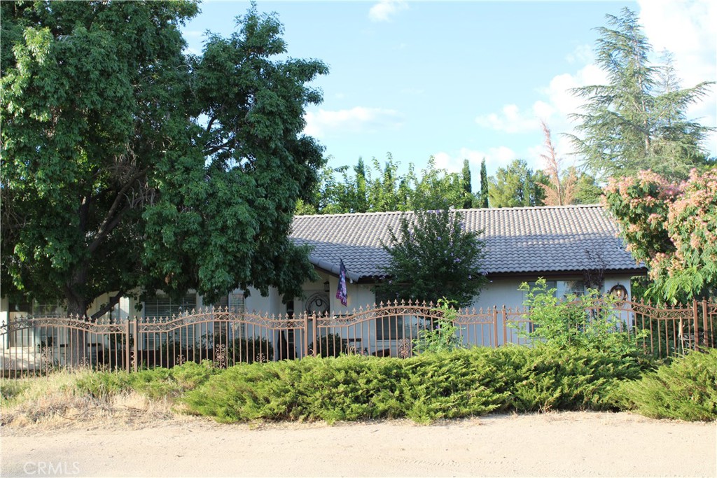 8323 Peach Avenue Property Photo 1