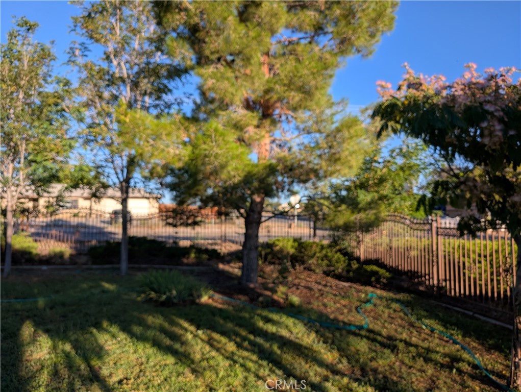 8323 Peach Avenue Property Photo 12