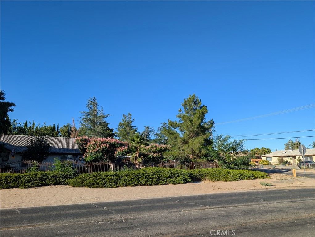 8323 Peach Avenue Property Photo 13