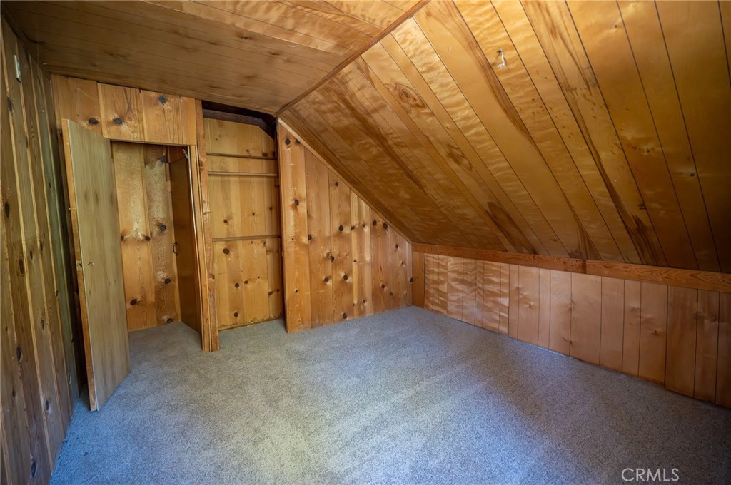 2462 Spring Drive Property Photo 10
