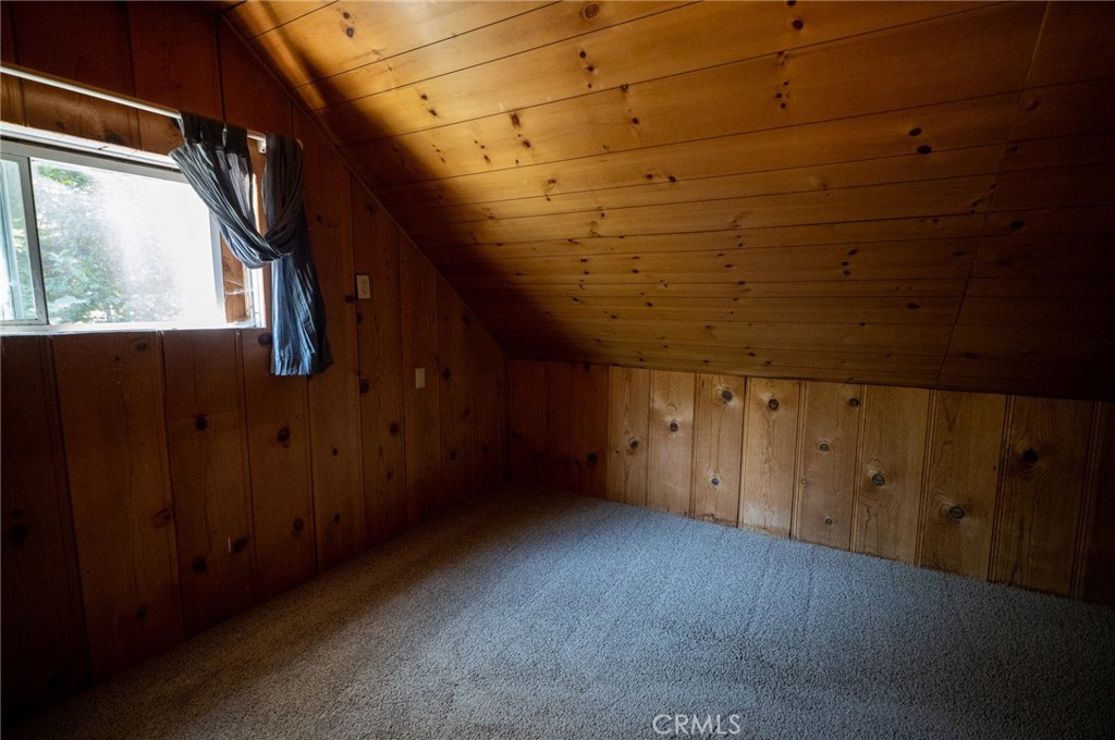 2462 Spring Drive Property Photo 13