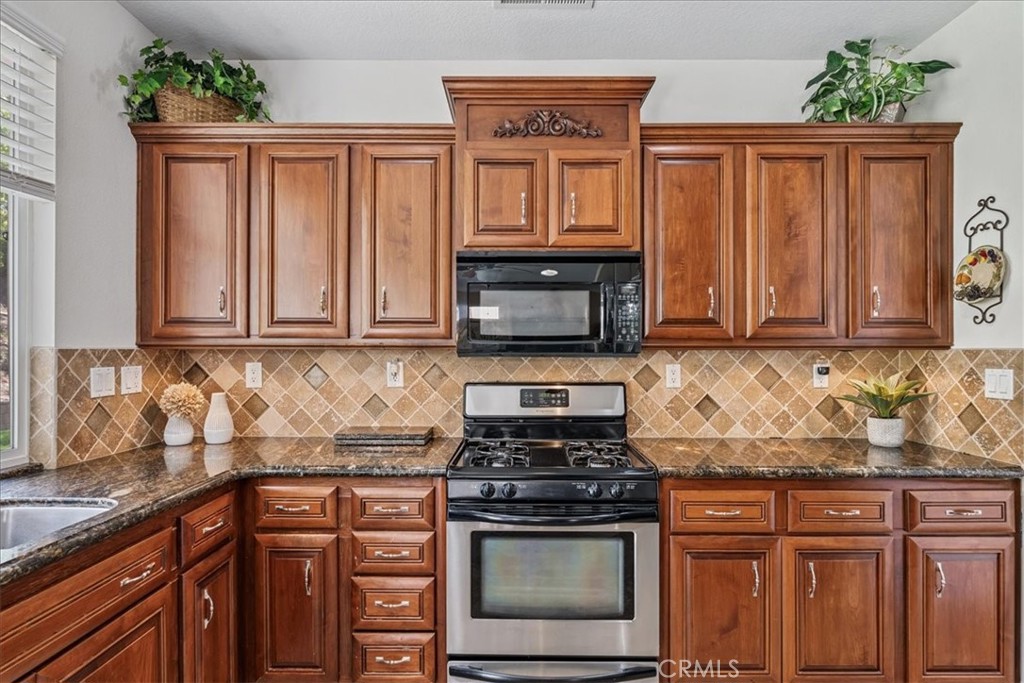 28780 Beattie Street Property Photo 11