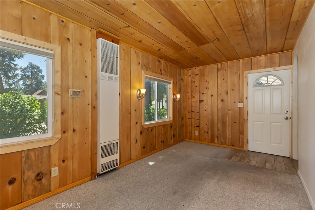 1109 Holden Avenue Property Photo 15