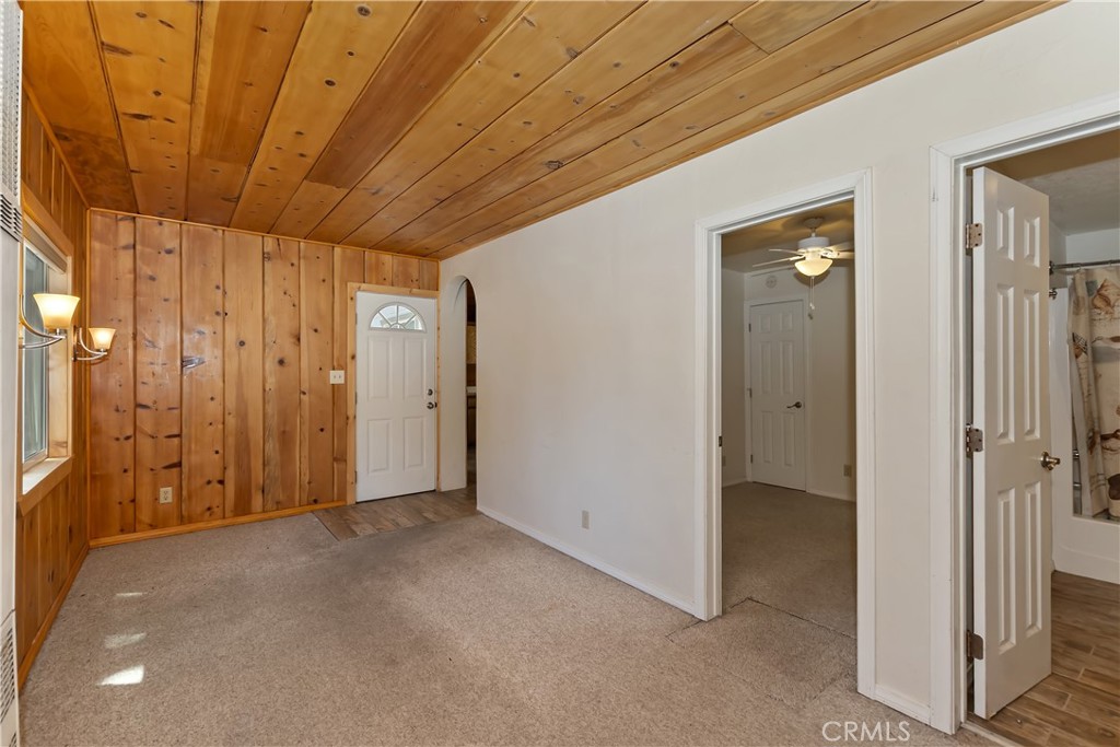 1109 Holden Avenue Property Photo 16