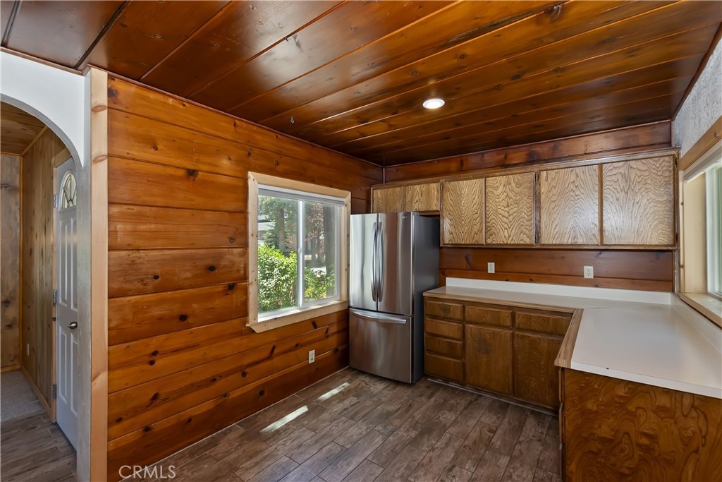 1109 Holden Avenue Property Photo 18