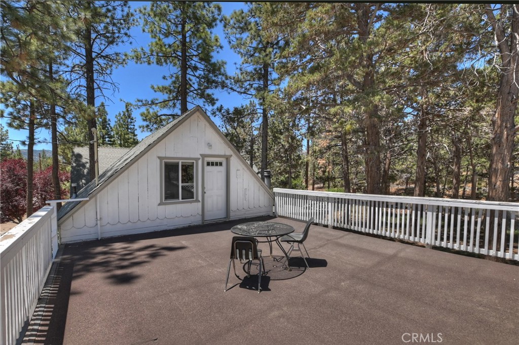 1109 Holden Avenue Property Photo 34