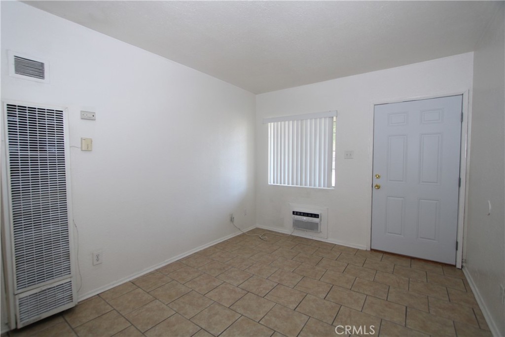 26098 10th Street 3 Property Photo 3