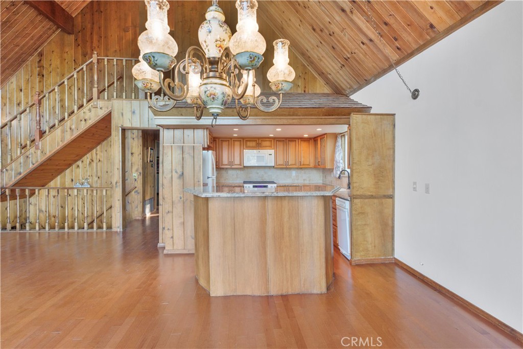 28992 Banff Dr Property Photo 14