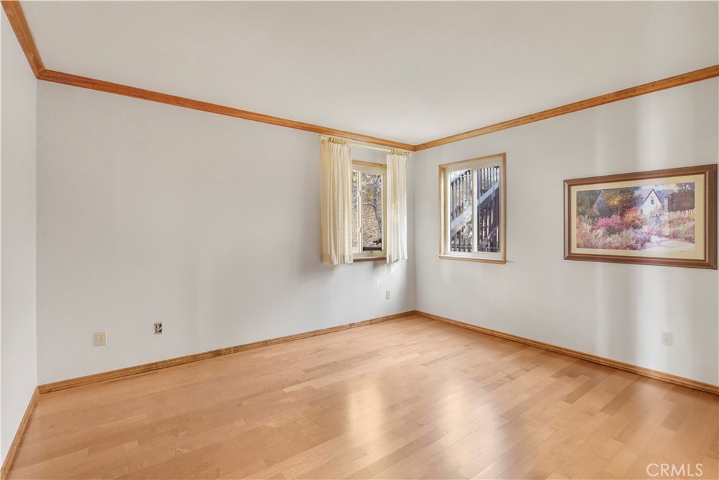 28992 Banff Dr Property Photo 16
