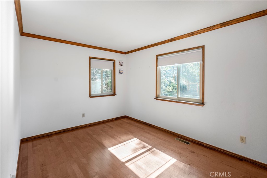 28992 Banff Dr Property Photo 17