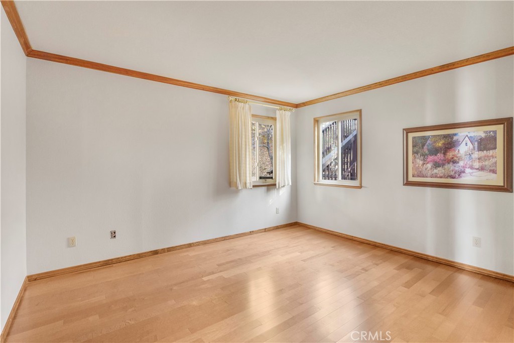 28992 Banff Dr Property Photo 17