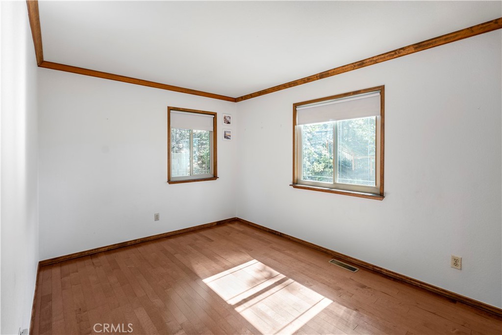 28992 Banff Dr Property Photo 18