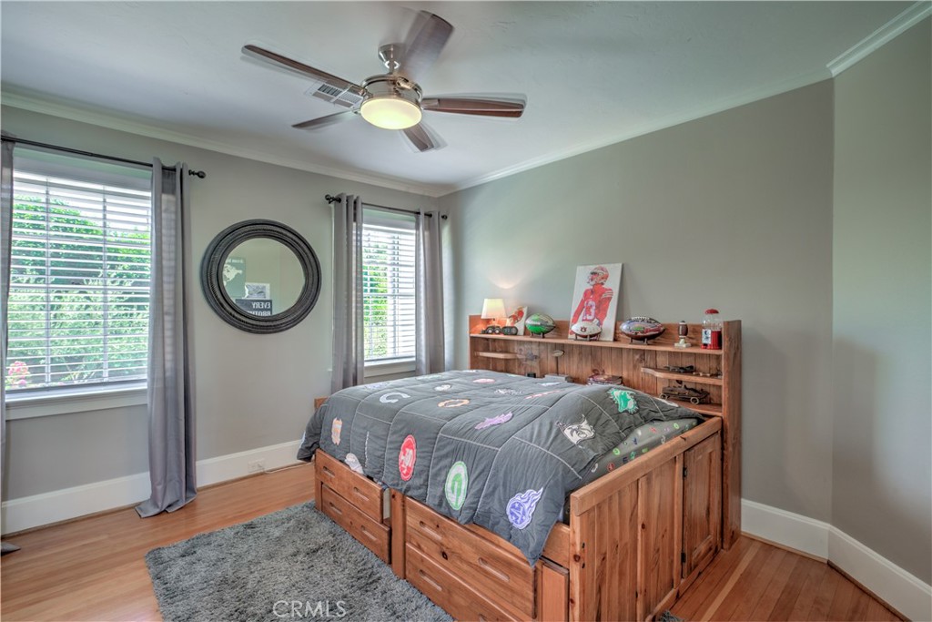 1205 W Highland Property Photo 38