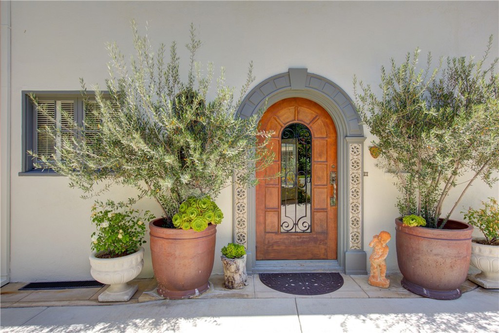 1205 W Highland Property Photo 49