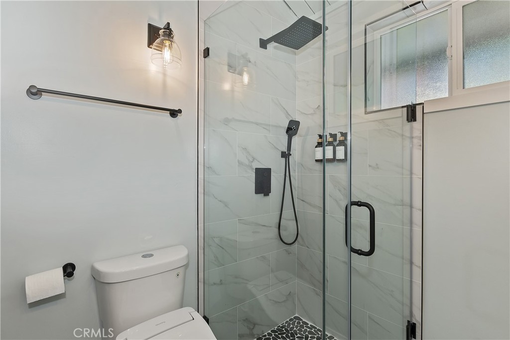 580 Lucerne Drive Property Photo 25