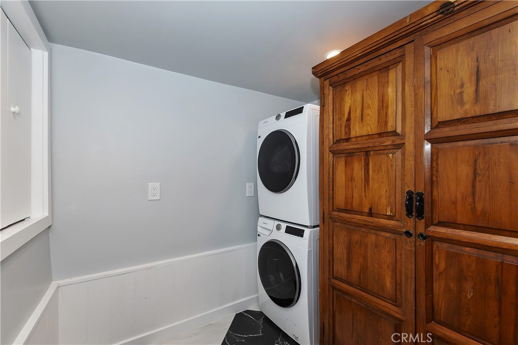 580 Lucerne Drive Property Photo 26