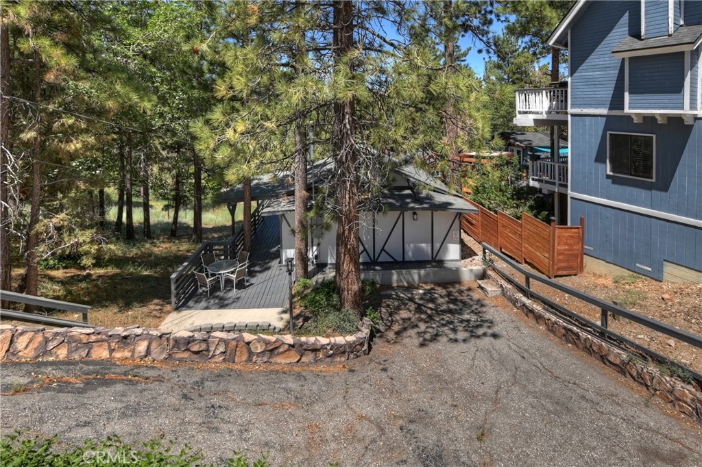 580 Lucerne Drive Property Photo 44
