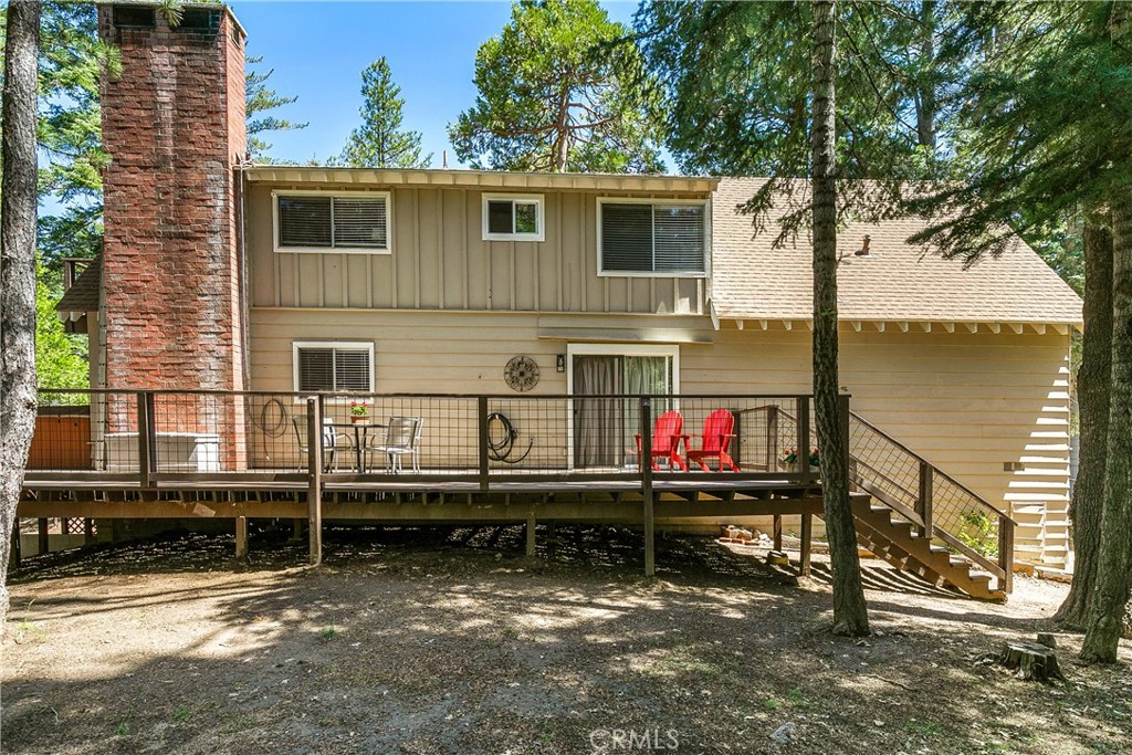 568 Grass Valley Road Property Photo 2