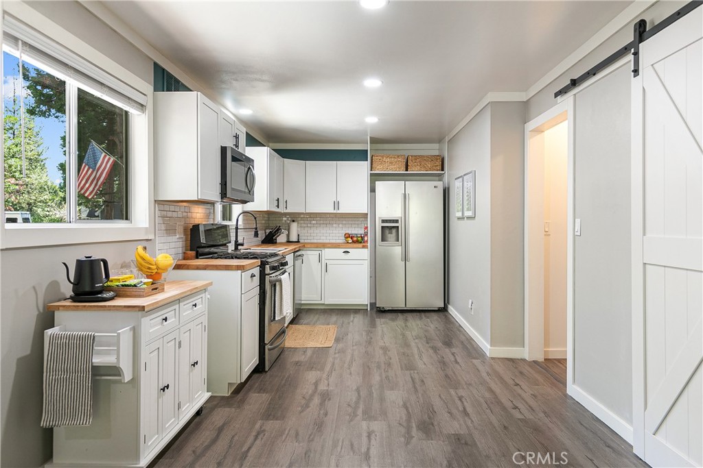 568 Grass Valley Road Property Photo 13