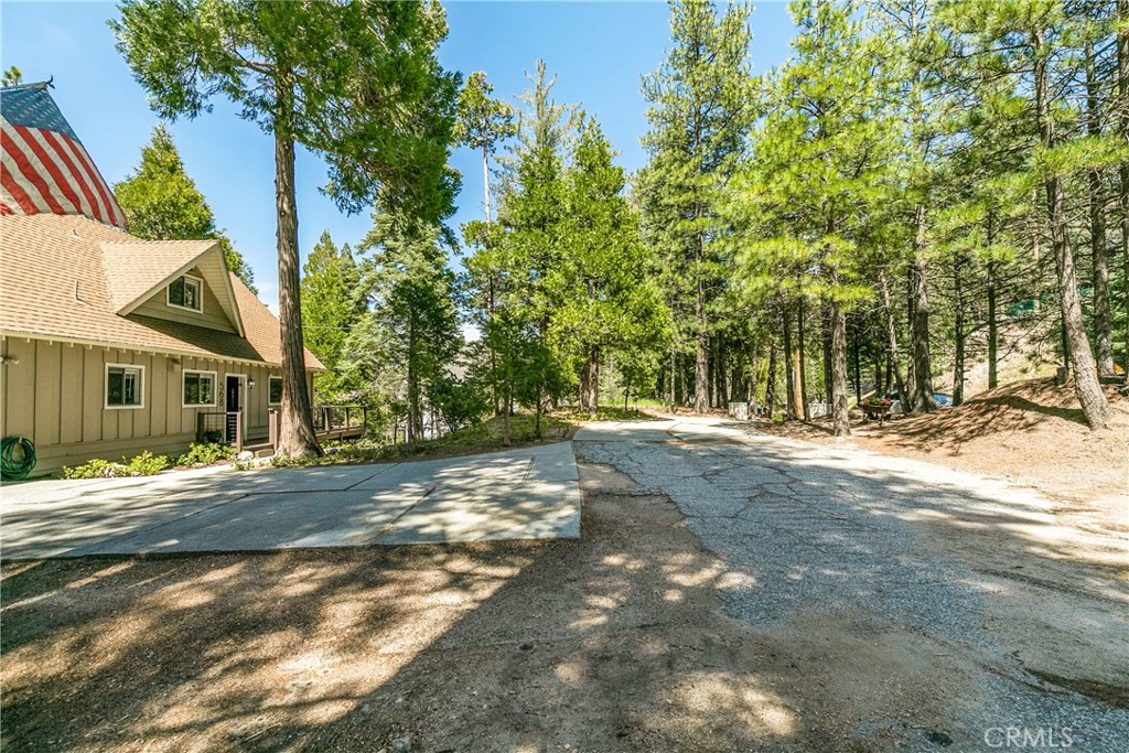 568 Grass Valley Road Property Photo 28