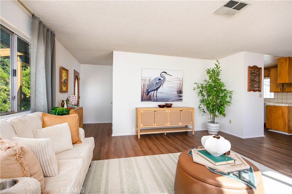 46404 Kings Canyon Road Property Photo 7