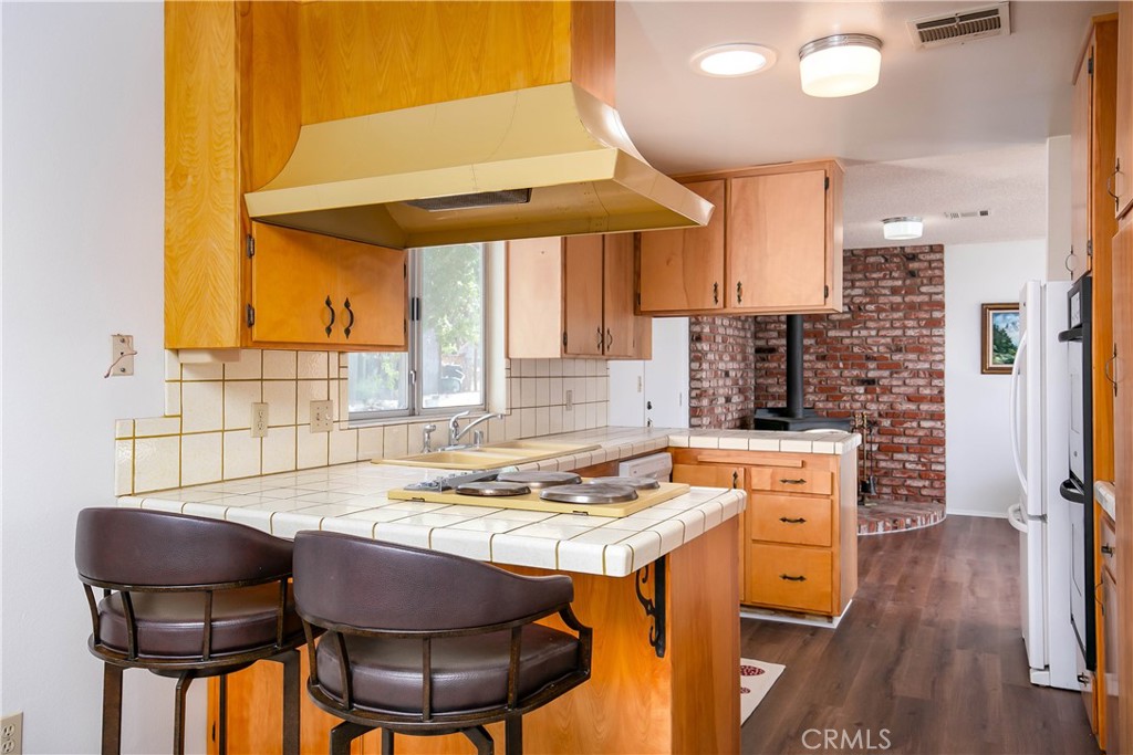 46404 Kings Canyon Road Property Photo 12