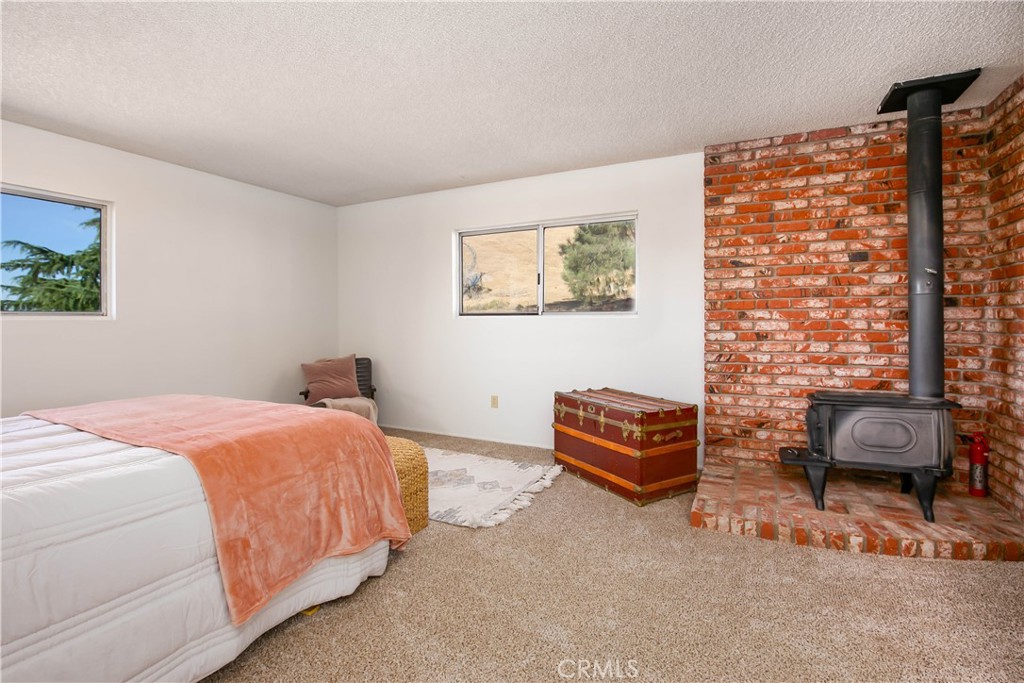 46404 Kings Canyon Road Property Photo 21