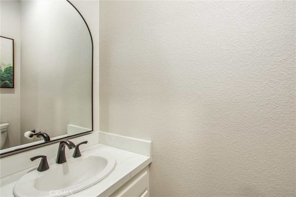 32425 Snowshoe Lane Property Photo 16