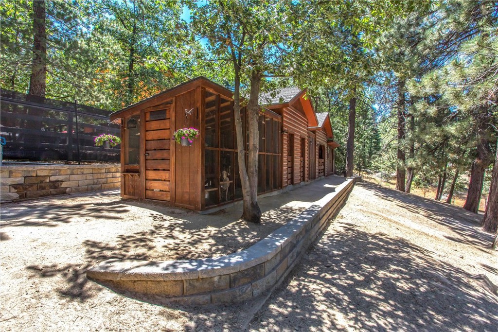 32425 Snowshoe Lane Property Photo 37