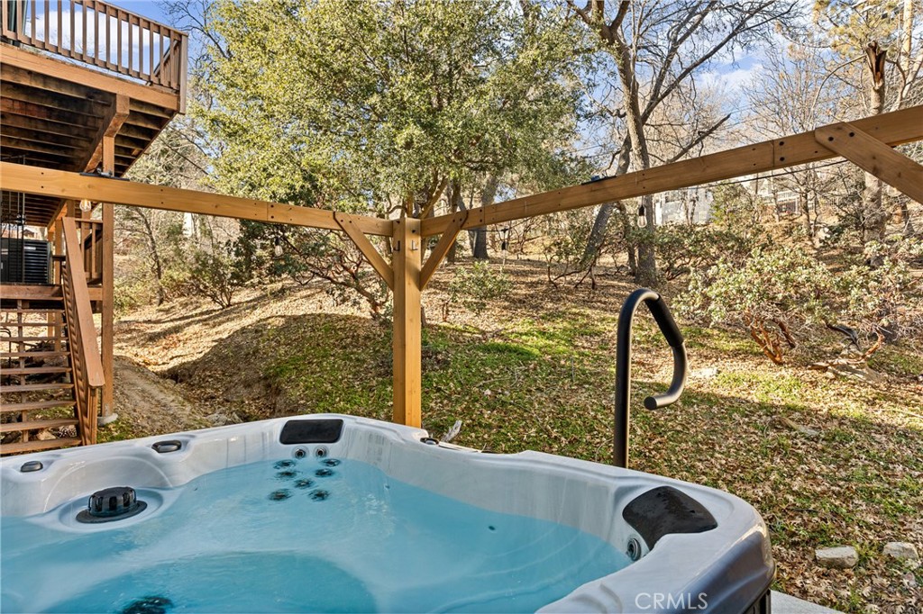 1348 Manzanita Way Property Photo 2