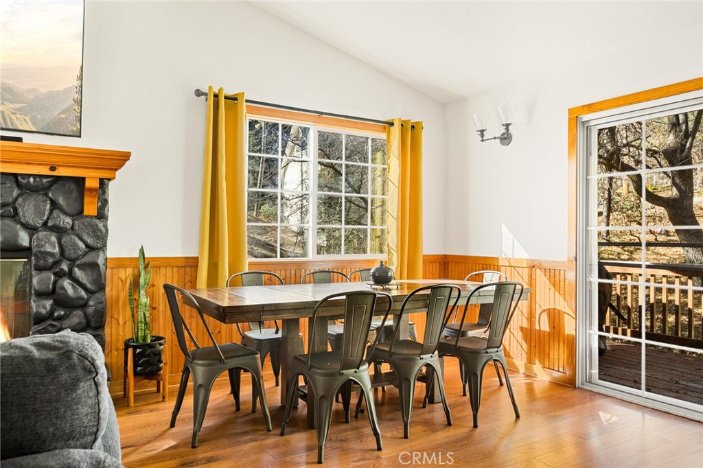 1348 Manzanita Way Property Photo 5