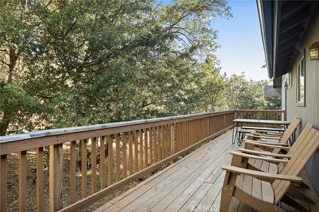 1348 Manzanita Way Property Photo 8