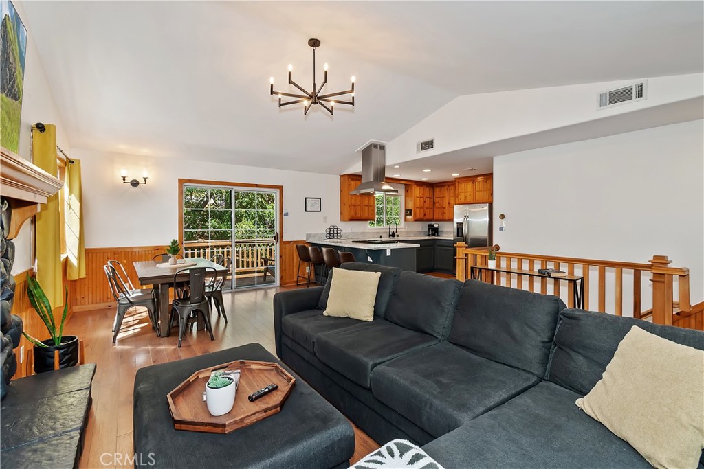 1348 Manzanita Way Property Photo 19