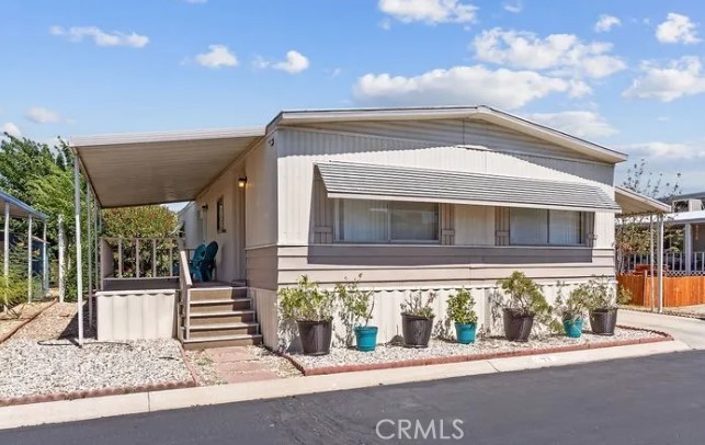 13393 Mariposa Road 99 Property Photo 1