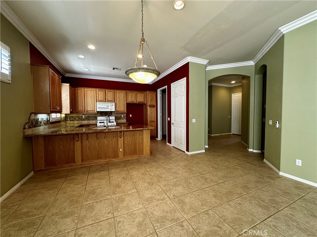 2348 Birdie Drive Property Photo 10