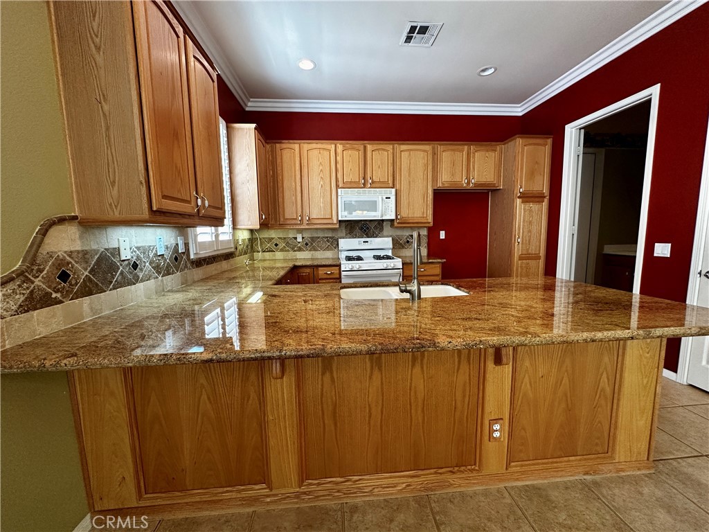 2348 Birdie Drive Property Photo 11