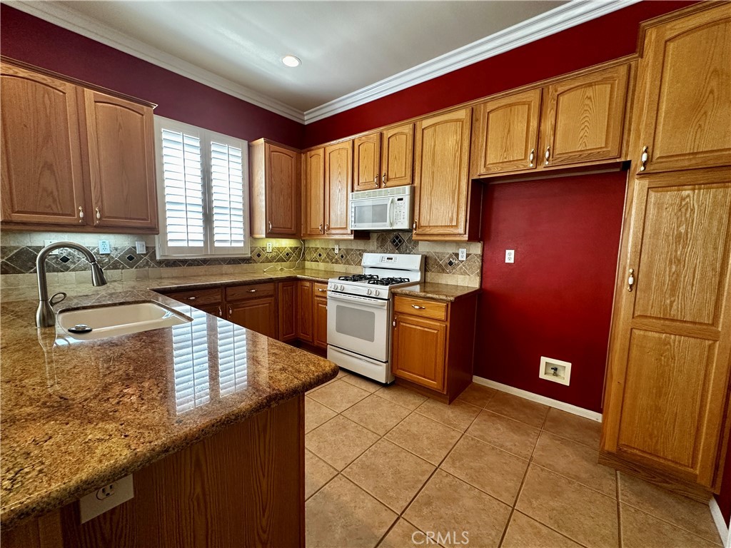 2348 Birdie Drive Property Photo 14