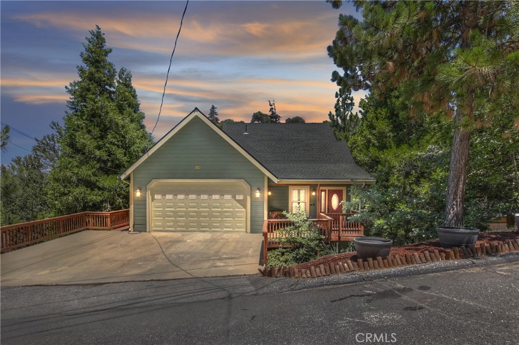1179 Aleutian Drive Property Photo 1