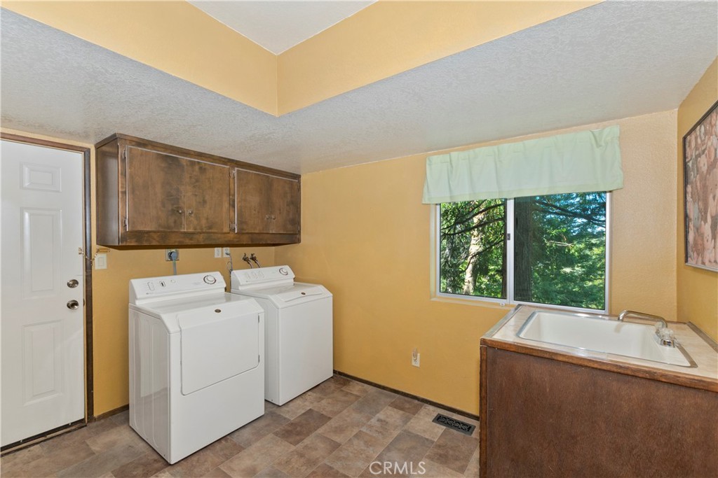 273 Shasta Drive Property Photo 39