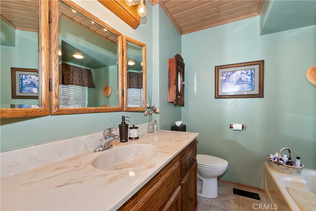 273 Shasta Drive Property Photo 44