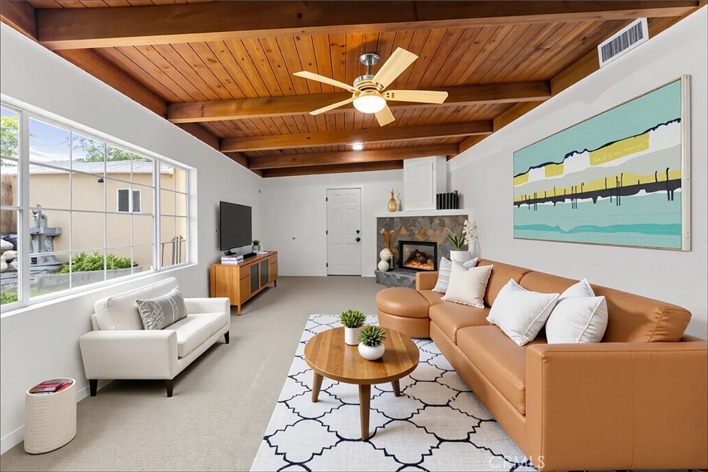 604 Sequoia Street Property Photo 4